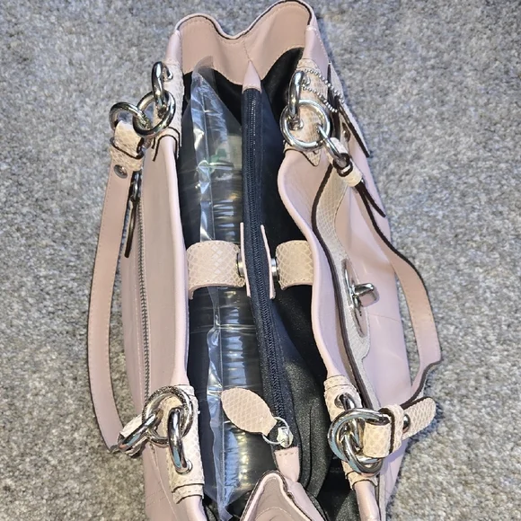 Coach Light Purple Leather Shoulder Bag - Picture 10 of 16